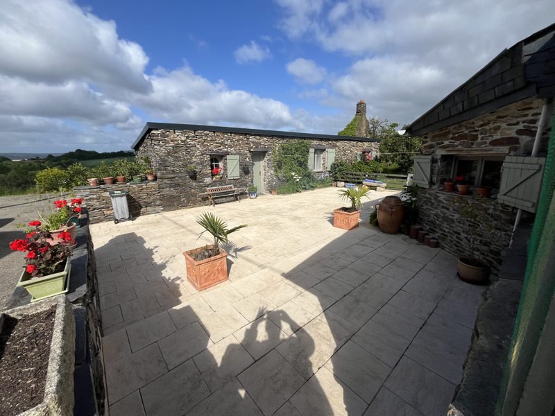 Vente Maison CHATEAULIN - 4 pièces -65 m² - (29150)