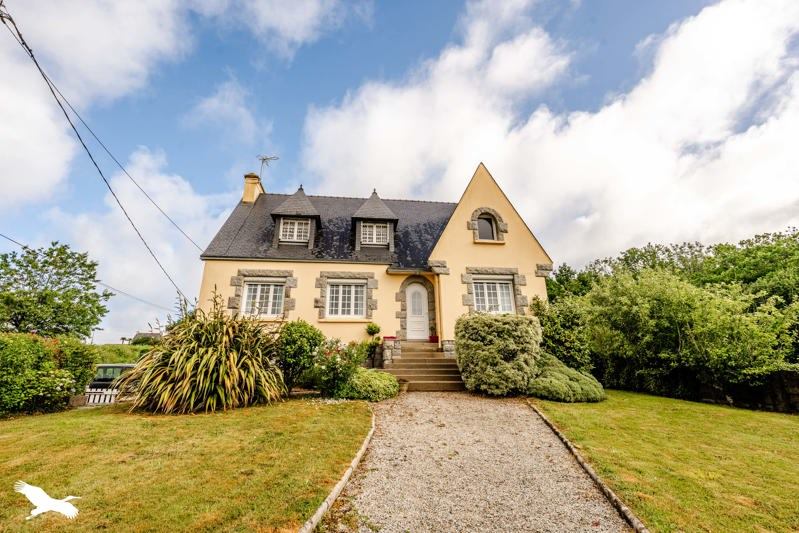 Vente Maison PONT DE BUIS LES QUIMERCH - 7 pièces -142 m² - (29590)