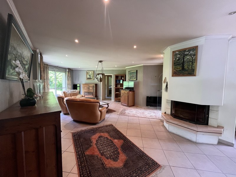 Vente Maison PONT DE BUIS LES QUIMERCH - 6 pièces -240 m² - (29590)