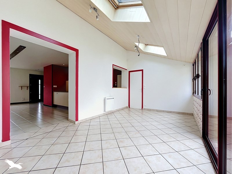 Vente Maison CHATEAULIN - 5 pièces -101 m² - (29150)