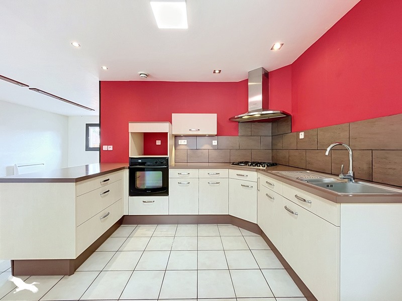 Vente Maison CHATEAULIN - 5 pièces -101 m² - (29150)