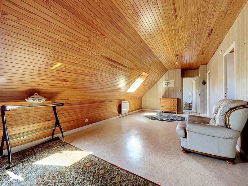 Vente Maison Plomodiern - 9 pièces -125 m² - (29550)