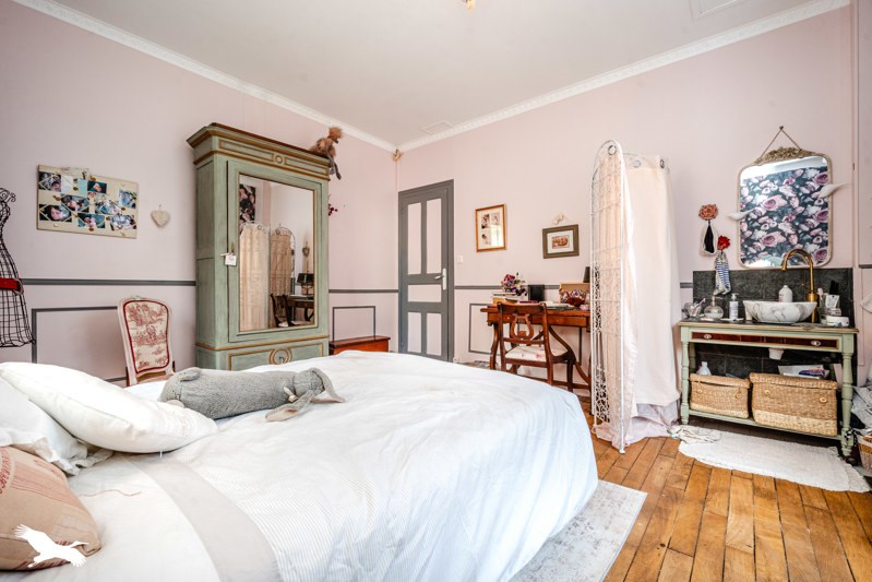 Vente Maison Châteaulin - 7 pièces -207 m² - (29150)