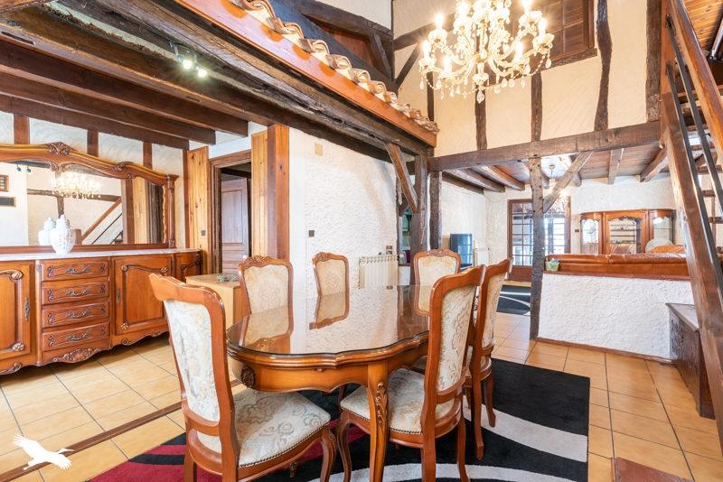 Vente Maison TARTAS - 6 pièces -186 m² - (40400)