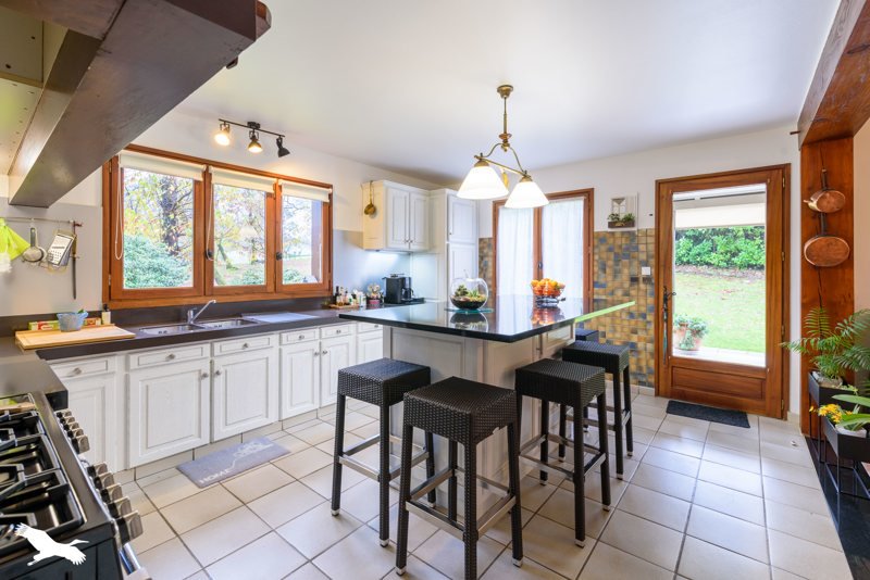 Vente Maison MONTFORT EN CHALOSSE - 6 pièces -200 m² - (40380)