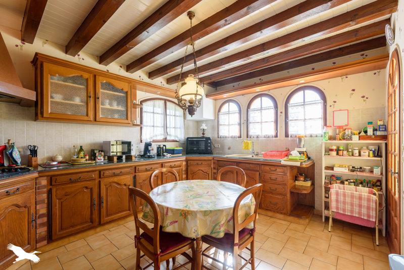Vente Maison CARCARES STE CROIX - 6 pièces -183 m² - (40400)