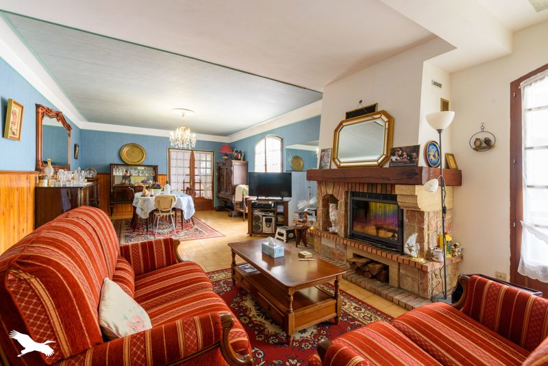 Vente Maison CARCARES STE CROIX - 6 pièces -183 m² - (40400)