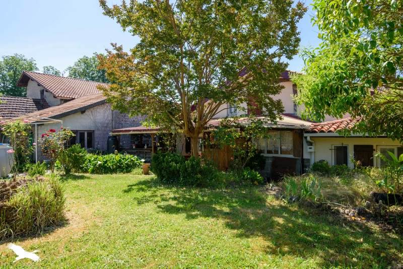 Vente Maison SOUPROSSE - 7 pièces -196 m² - (40250)