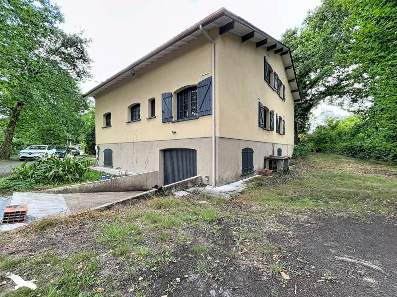 Vente Maison ST YAGUEN - 6 pièces -177 m² - (40400)