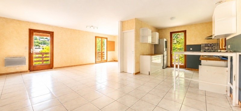 Vente Maison CHAMPCEVINEL - 6 pièces -138 m² - (24750)