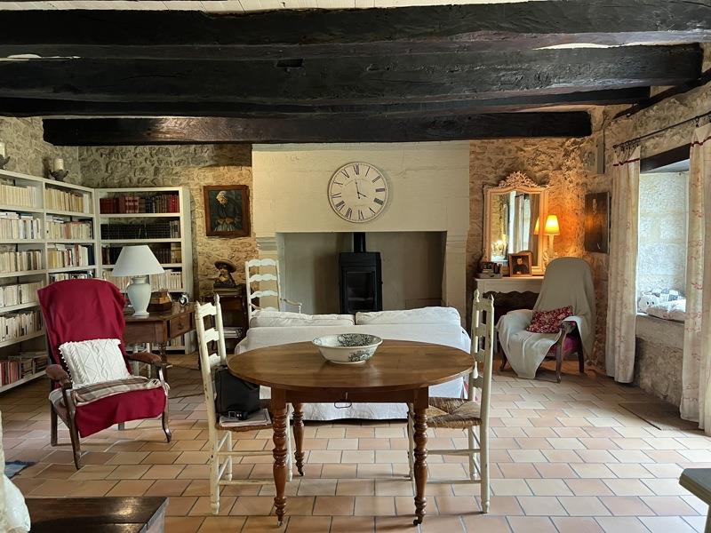 Vente Maison ANTONNE ET TRIGONANT - 7 pièces -180 m² - (24420)