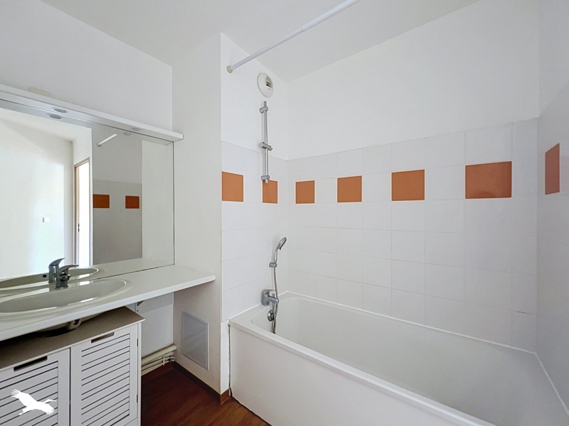 Vente Appartement TRELISSAC - 3 pièces -63 m² - (24750)