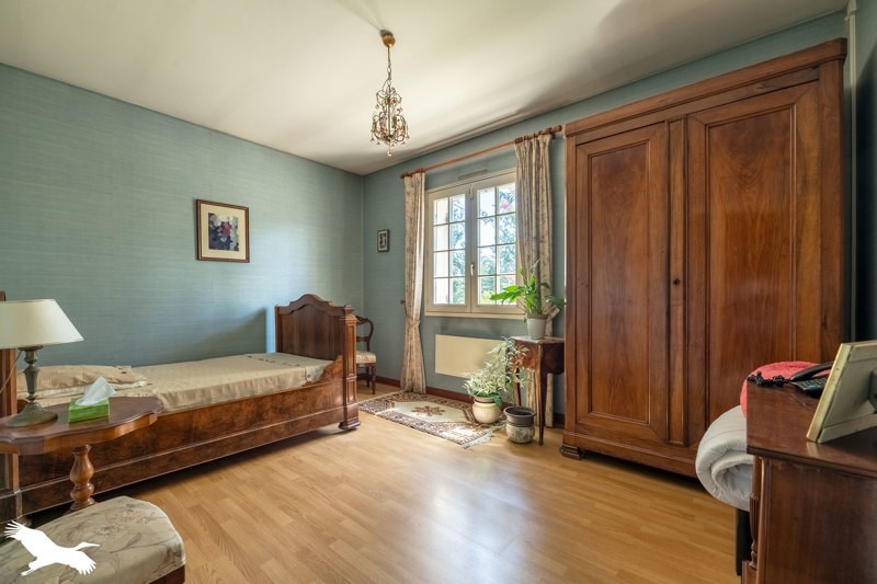 Vente Maison Trélissac - 7 pièces -221 m² - (24750)