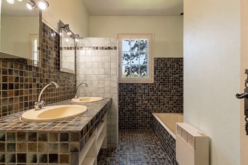 Vente Maison Trélissac - 7 pièces -221 m² - (24750)