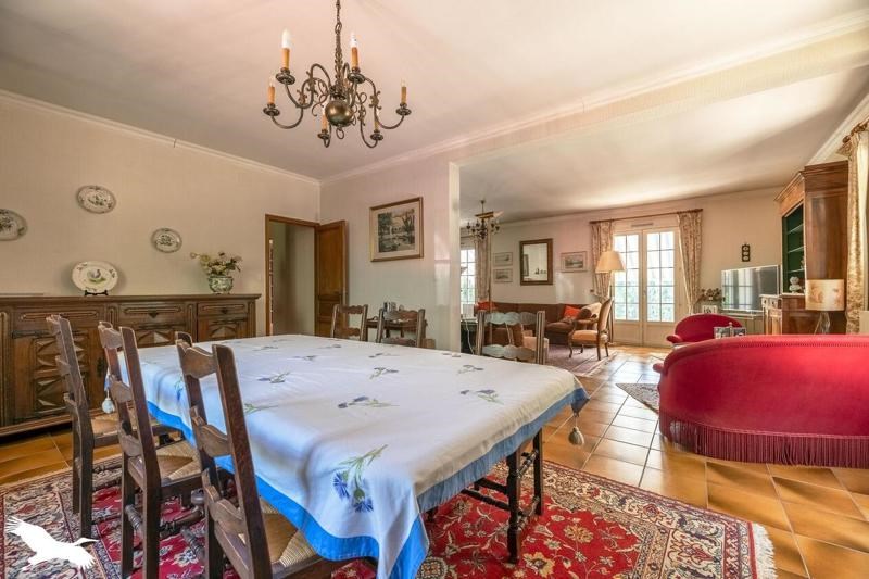 Vente Maison Trélissac - 7 pièces -221 m² - (24750)