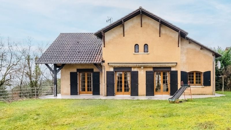 Vente Maison ESCOIRE - 5 pièces -152 m² - (24420)