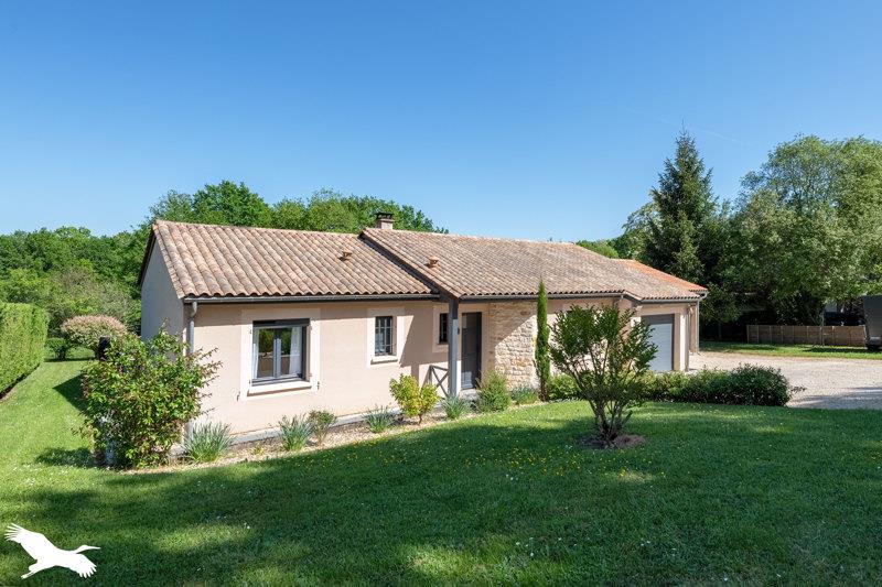 Vente Maison BASSILLAC ET AUBEROCHE - 5 pièces -97 m² - (24640)
