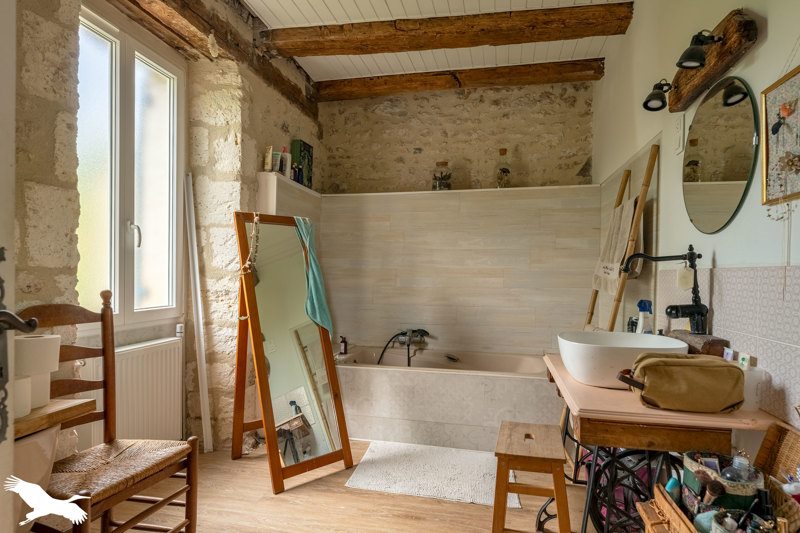 Vente Maison ESCOIRE - 6 pièces -130 m² - (24420)