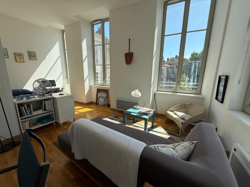 Vente Appartement LA ROCHELLE - 1 pièce -33 m² - (17000)