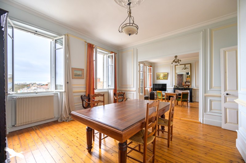 Vente Appartement LA ROCHELLE - 4 pièces -112 m² - (17000)