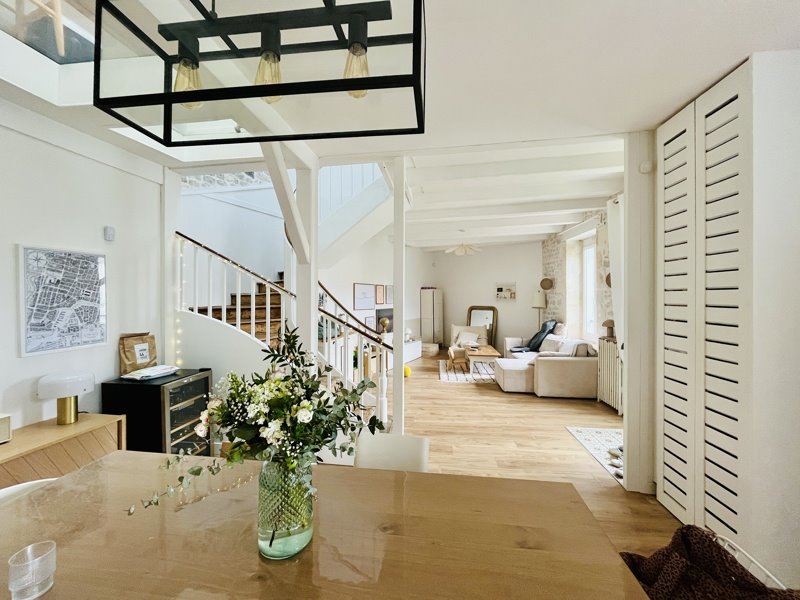 Vente Maison LA ROCHELLE - 5 pièces -112 m² - (17000)