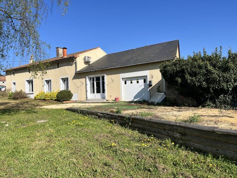 Vente Maison MONCONTOUR - 5 pièces -124 m² - (86330)