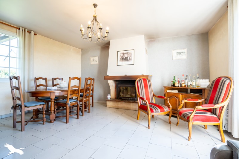 Vente Maison VIVY - 7 pièces -138 m² - (49680)