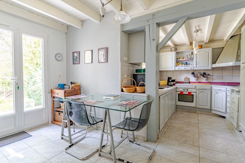 Vente Maison FARGUES ST HILAIRE - 6 pièces -173 m² - (33370)