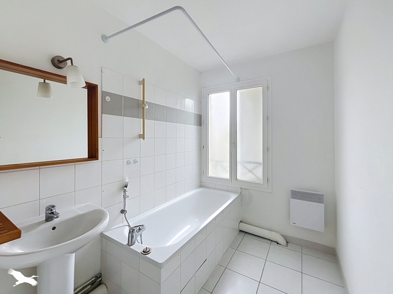 Vente Maison FARGUES ST HILAIRE - 4 pièces -83 m² - (33370)