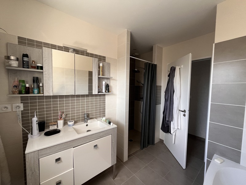 Vente Maison BONNETAN - 5 pièces -110 m² - (33370)