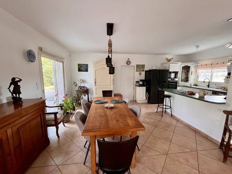 Vente Maison LIGNAN DE BORDEAUX - 6 pièces -150 m² - (33360)
