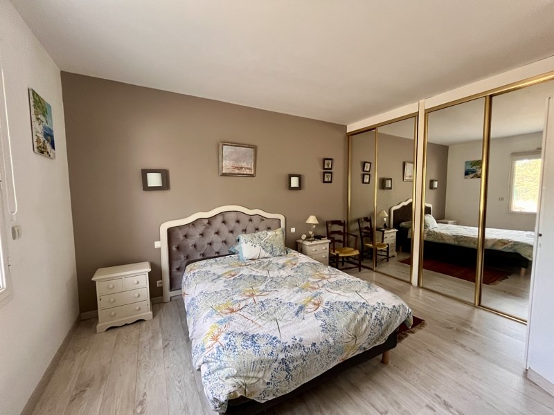 Vente Maison LIGNAN DE BORDEAUX - 6 pièces -150 m² - (33360)