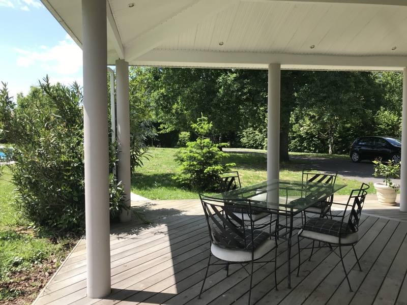 Vente Maison LIGNAN DE BORDEAUX - 6 pièces -150 m² - (33360)