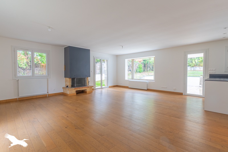 Vente Maison Fargues-Saint-Hilaire - 5 pièces -100 m² - (33370)