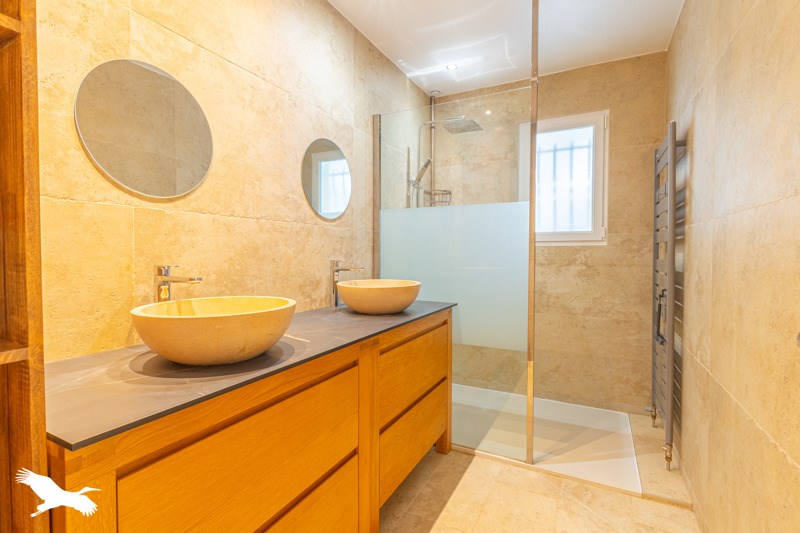 Vente Maison Fargues-Saint-Hilaire - 5 pièces -100 m² - (33370)