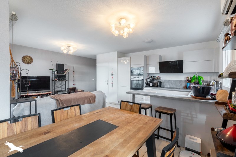 Vente Appartement LUNEL - 3 pièces -66 m² - (34400)