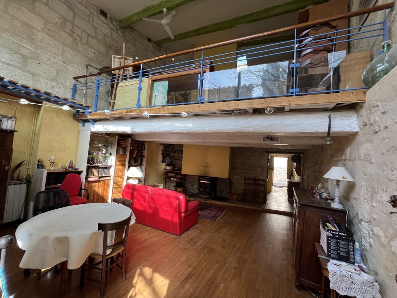 Vente Maison LUNEL VIEL - 8 pièces -199 m² - (34400)