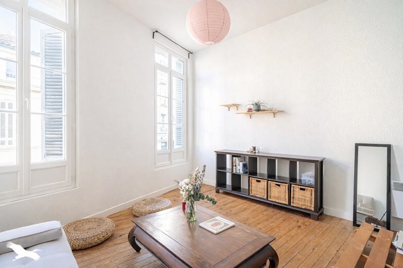 Vente Appartement BORDEAUX - 2 pièces -39 m² - (33800)
