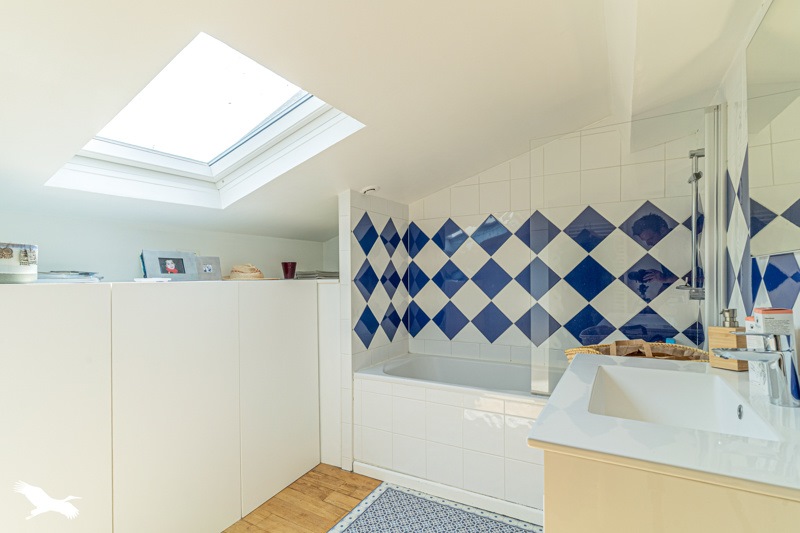 Vente Maison BORDEAUX - 5 pièces -162 m² - (33800)