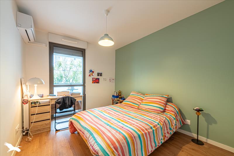 Vente Appartement BORDEAUX - 3 pièces -69 m² - (33800)