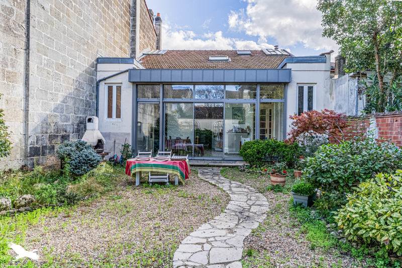 Vente Maison BORDEAUX - 5 pièces -147 m² - (33800)