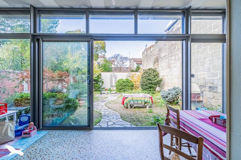 Vente Maison BORDEAUX - 5 pièces -147 m² - (33800)