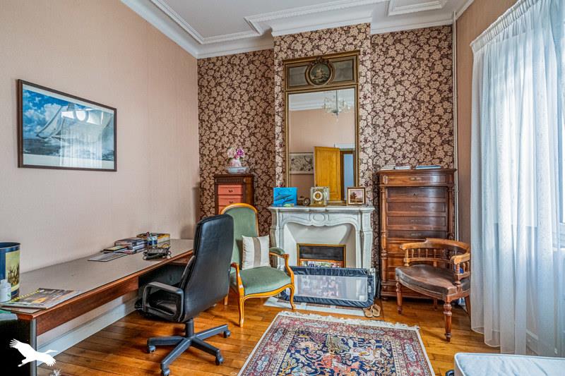 Vente Maison BORDEAUX - 5 pièces -147 m² - (33800)