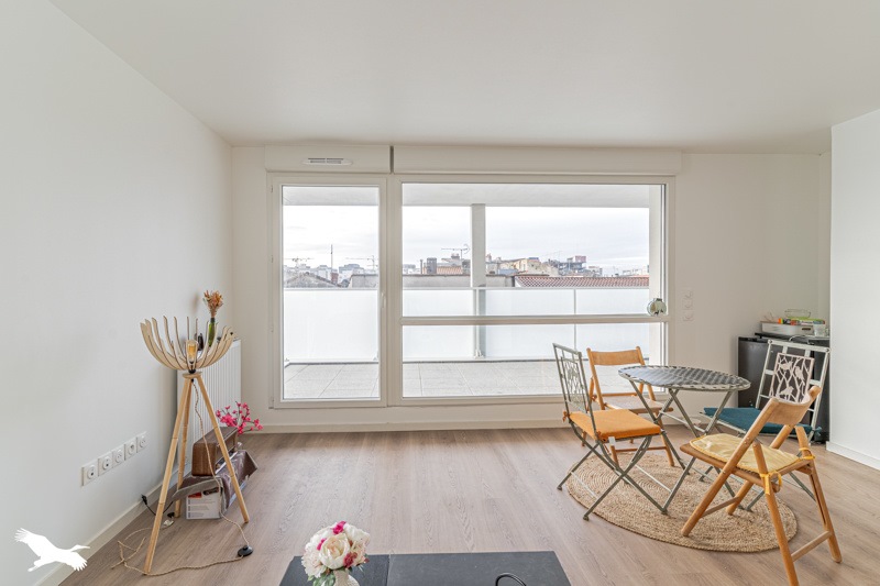 Vente Appartement BORDEAUX - 3 pièces -61 m² - (33800)