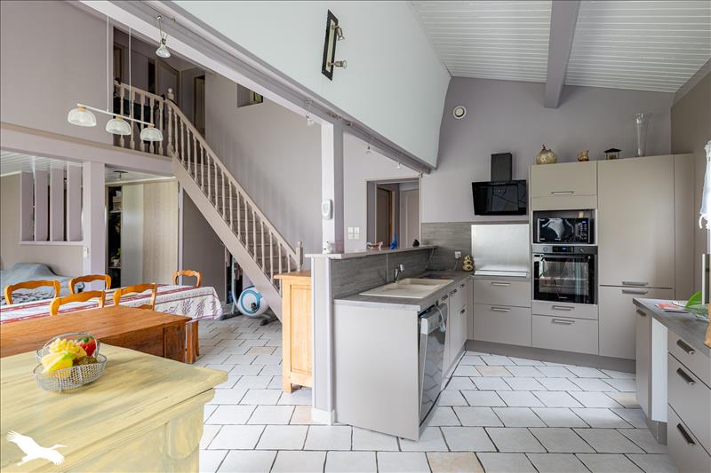Vente Maison COURCOURY - 5 pièces -127 m² - (17100)