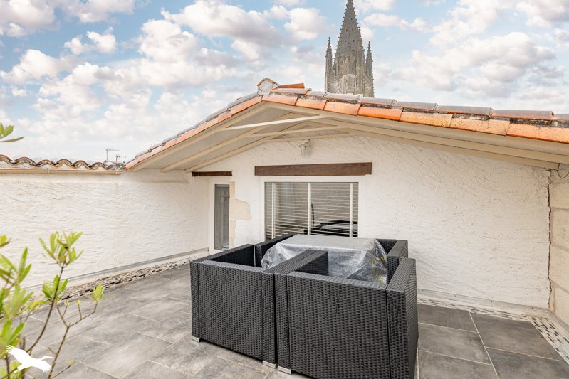 Vente Maison SAINTES - 6 pièces -124 m² - (17100)