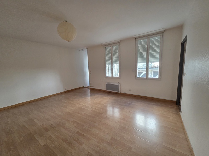Vente Appartement SAINTES - 2 pièces -46 m² - (17100)