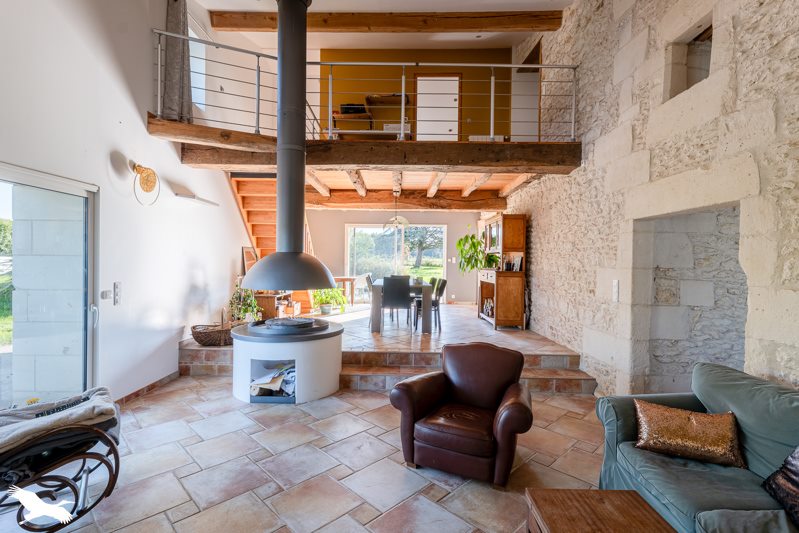 Vente Maison CHERMIGNAC - 7 pièces -201 m² - (17460)