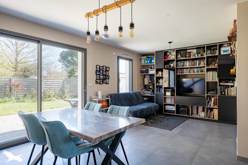 Vente Maison ST GEORGES DES COTEAUX - 4 pièces -82 m² - (17810)