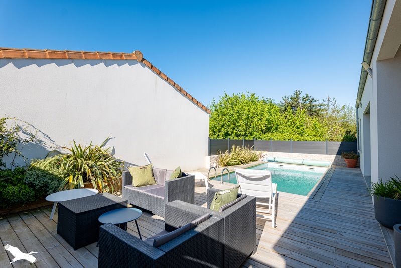 Vente Maison ST GEORGES DES COTEAUX - 5 pièces -115 m² - (17810)